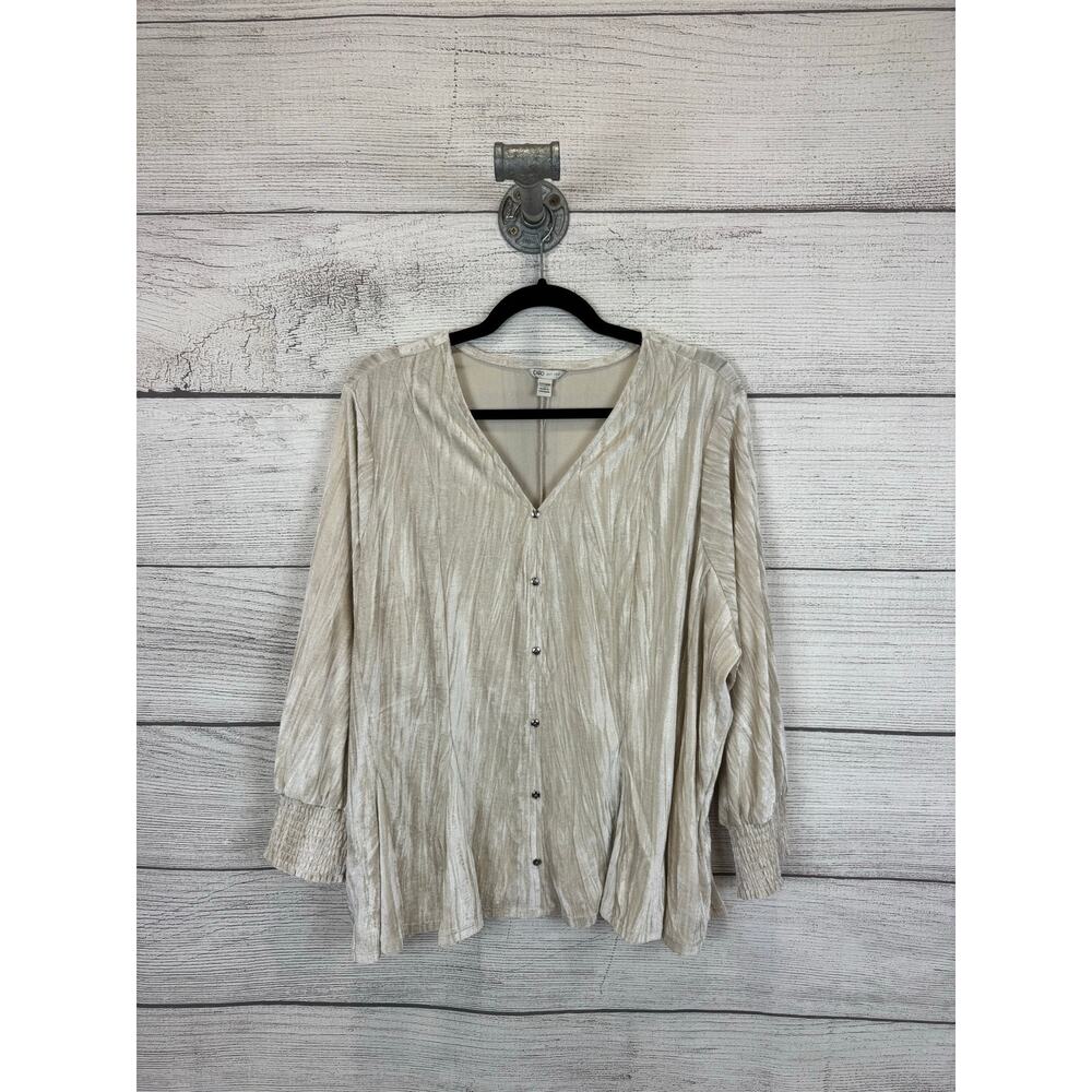 Cato Plus Size Cream Crushed Velvet V-Neck Blouse Size 22/24W